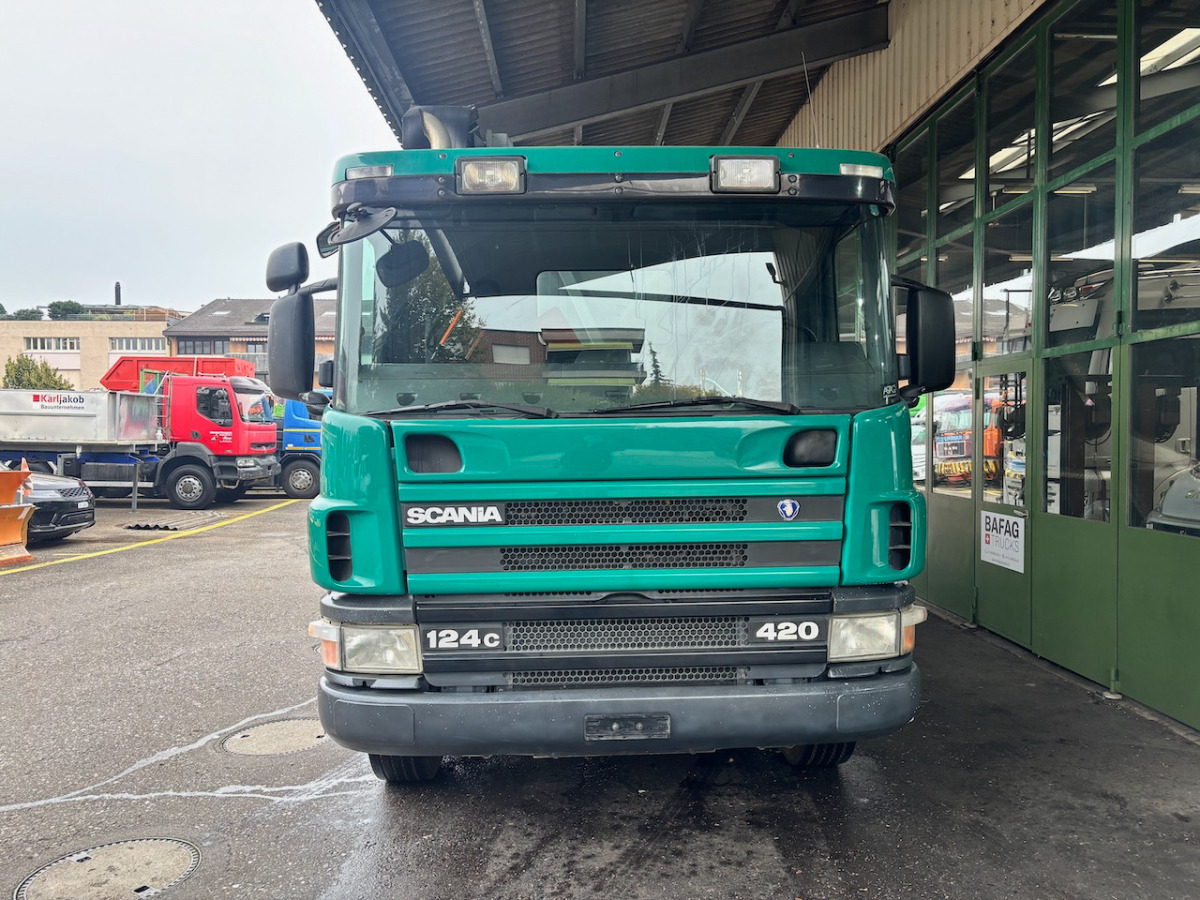 SCANIA P124CB8x4 - Betongbil: bilde 3 SCANIA P124CB8x4 - Betongbil: bilde 3