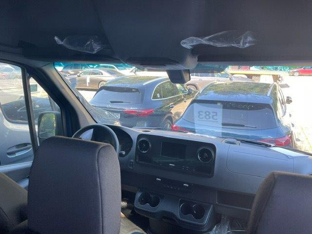 Mercedes-Benz Sprinter 317 L3H2 6-Sitzer - Kassebil, Varebil med dobbelt førerhus: bilde 3 Mercedes-Benz Sprinter 317 L3H2 6-Sitzer - Kassebil, Varebil med dobbelt førerhus: bilde 3