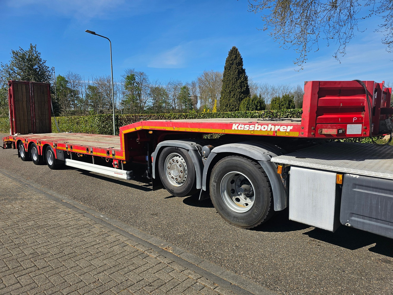 Kässbohrer LB3E With Hydraulic Flip Ramps - Lavloader semitrailer: bilde 3 Kässbohrer LB3E With Hydraulic Flip Ramps - Lavloader semitrailer: bilde 3