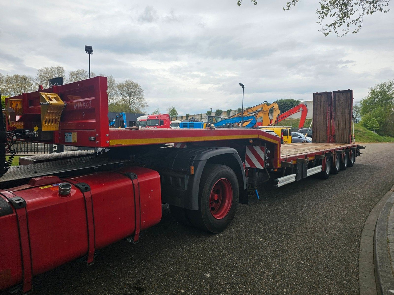 Kässbohrer LB4E Semie Tieflader Mit Rampen - Lavloader semitrailer: bilde 5 Kässbohrer LB4E Semie Tieflader Mit Rampen - Lavloader semitrailer: bilde 5