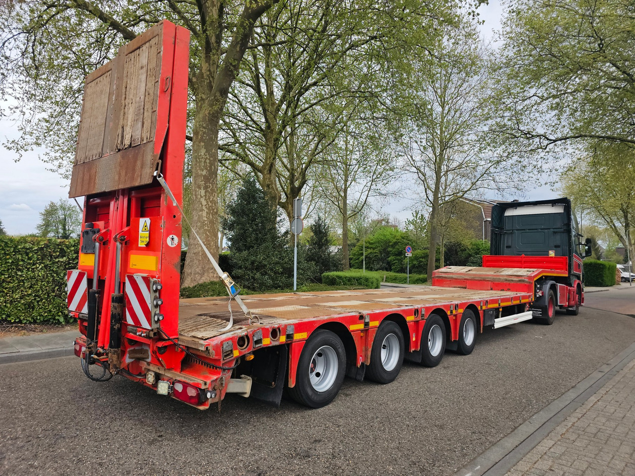 Kässbohrer LB4E With Hydraulic Flip Ramps - Lavloader semitrailer: bilde 2 Kässbohrer LB4E With Hydraulic Flip Ramps - Lavloader semitrailer: bilde 2