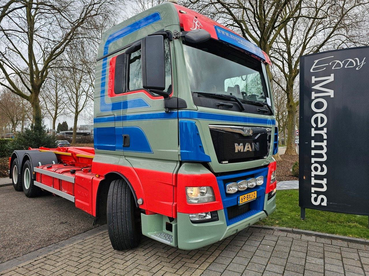 MAN TGX 26.560 XLX 6x4 Abrollkipper - Krokbil: bilde 1 MAN TGX 26.560 XLX 6x4 Abrollkipper - Krokbil: bilde 1