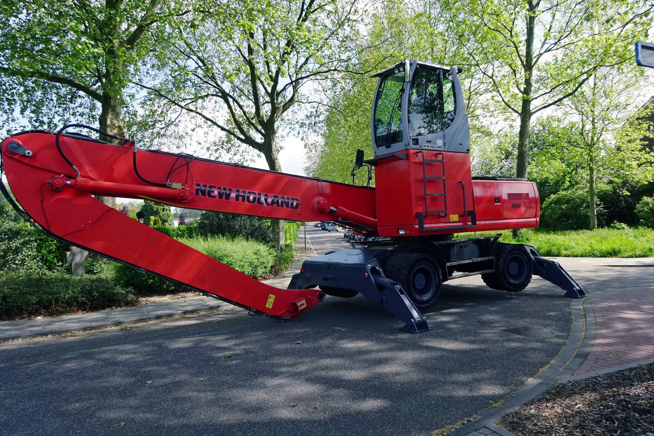 New Holland MH 6.6 With Multi Purpose Stick And Magnet System - Håndteringsutstyr: bilde 4 New Holland MH 6.6 With Multi Purpose Stick And Magnet System - Håndteringsutstyr: bilde 4