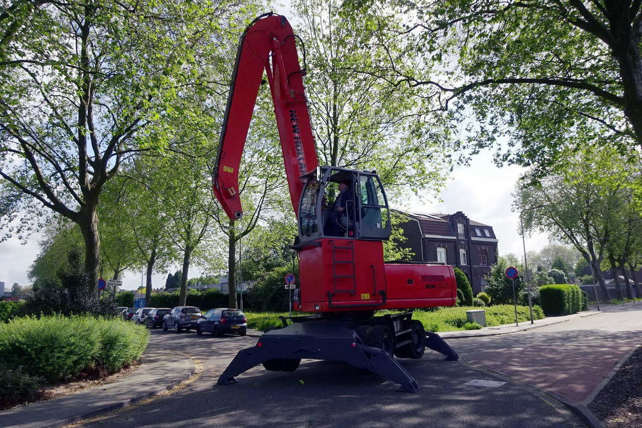 New Holland MH 6.6 With Multi Purpose Stick And Magnet System - Håndteringsutstyr: bilde 3 New Holland MH 6.6 With Multi Purpose Stick And Magnet System - Håndteringsutstyr: bilde 3