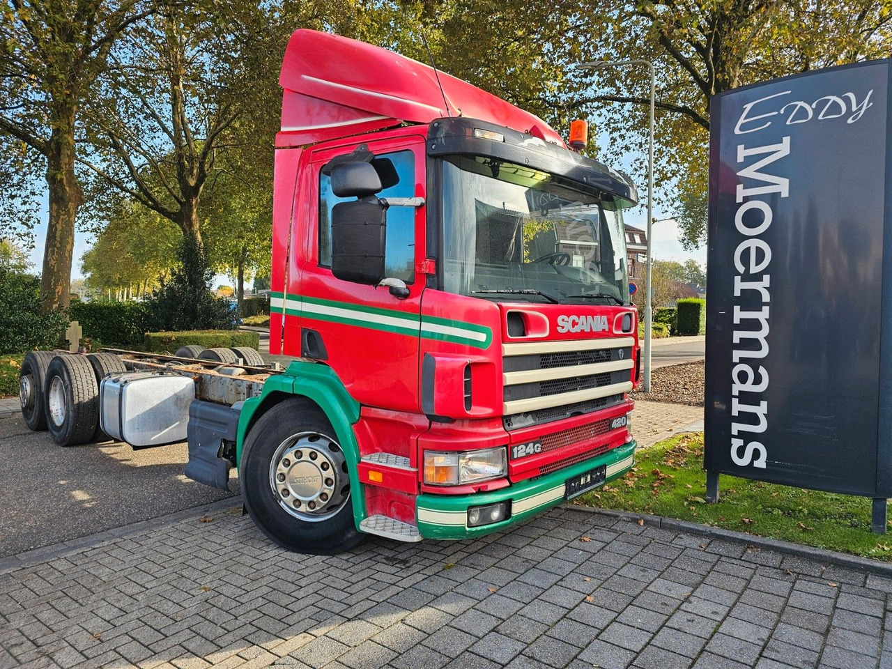 Scania P 124G 420 6x2*4 Fahrgestell - Chassis lastebil: bilde 1 Scania P 124G 420 6x2*4 Fahrgestell - Chassis lastebil: bilde 1