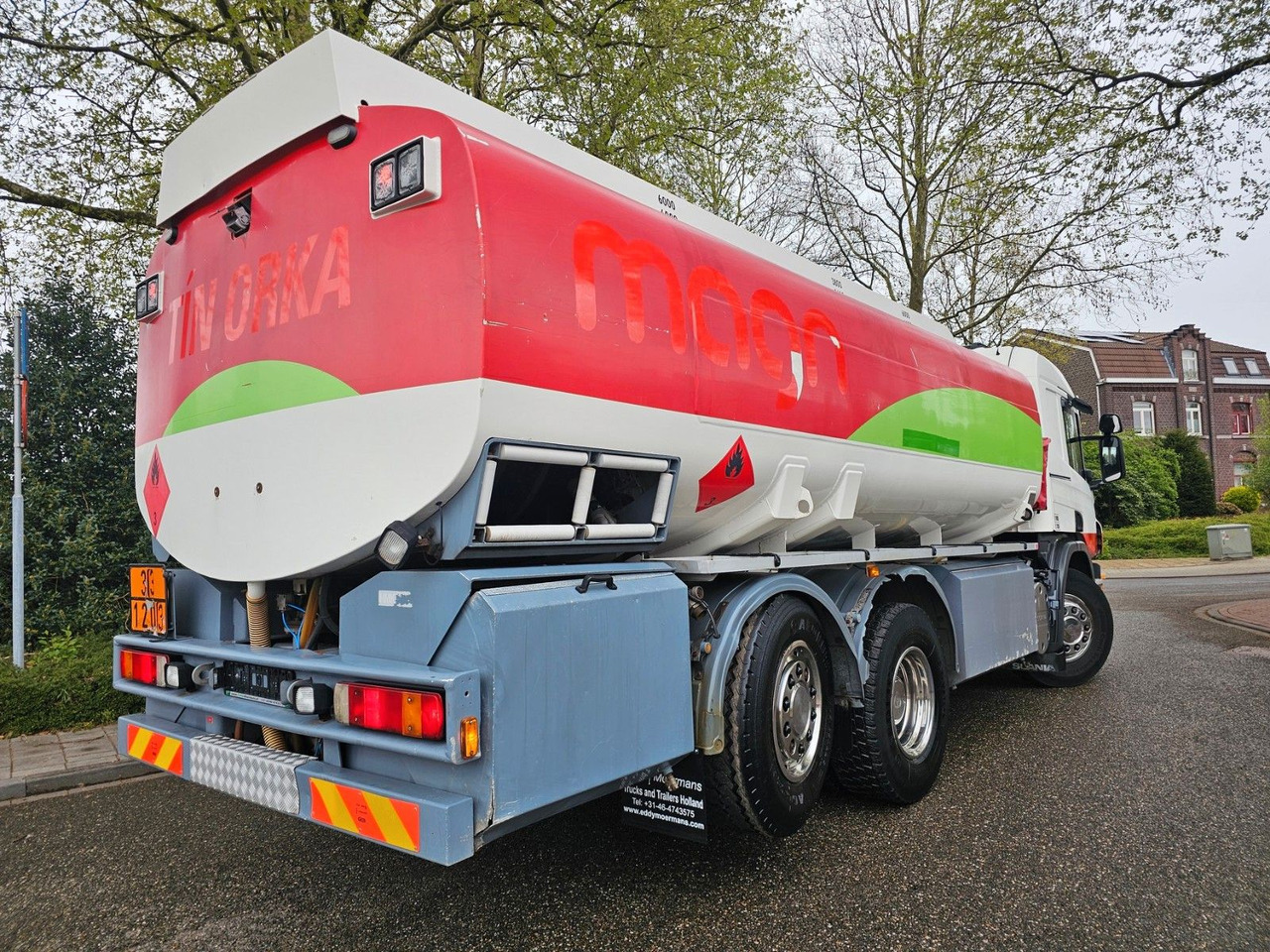 Scania P420 6x2*4 Tank 16.400 Lt. - Tankbil: bilde 4 Scania P420 6x2*4 Tank 16.400 Lt. - Tankbil: bilde 4