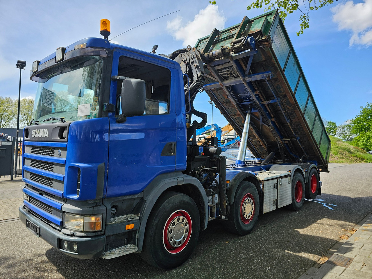 Scania R 124G 420 8x2 - Kranbil: bilde 5 Scania R 124G 420 8x2 - Kranbil: bilde 5