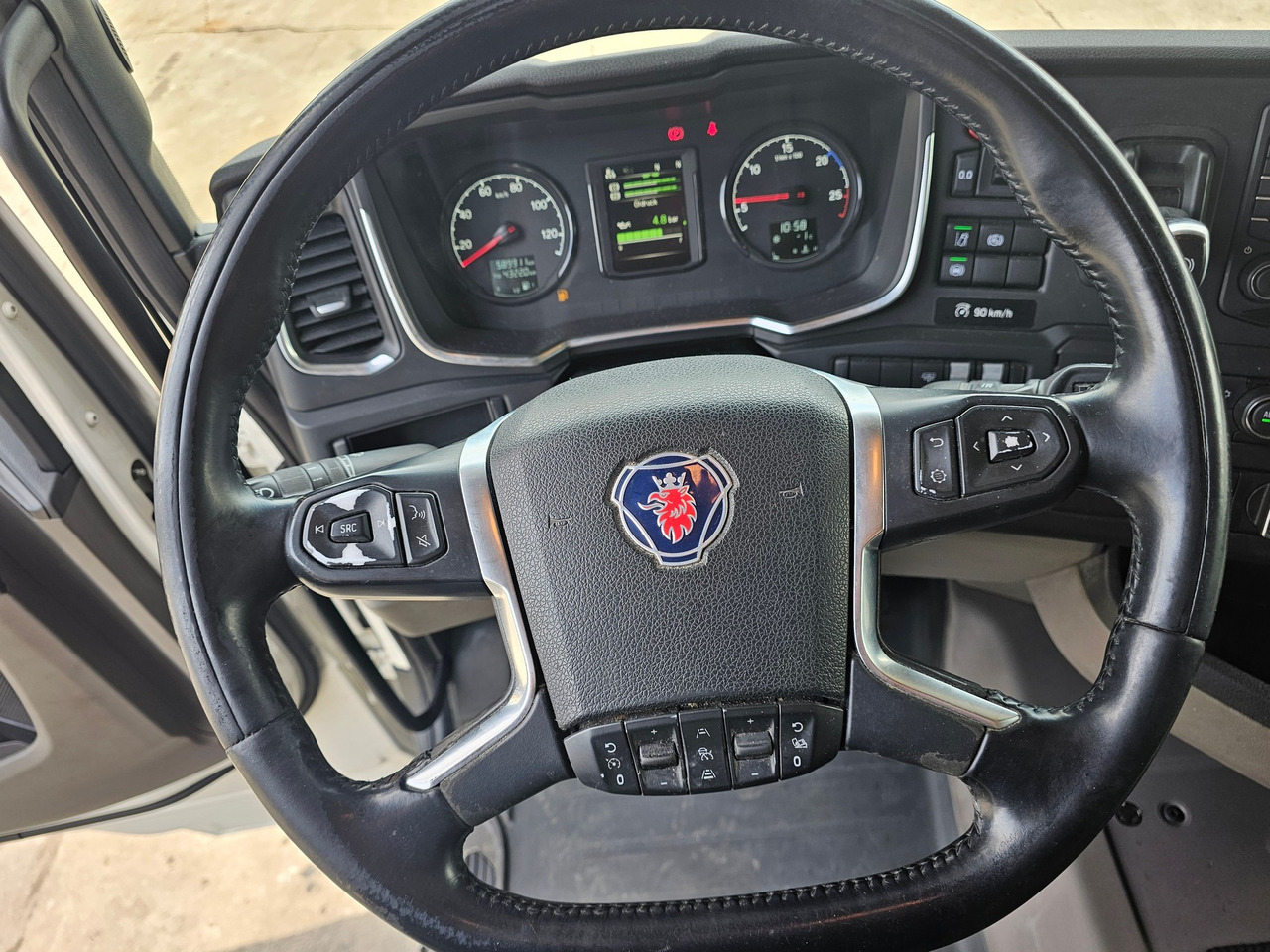 Scania R410 High ( SCR Only ) - Trekkvogn: bilde 5 Scania R410 High ( SCR Only ) - Trekkvogn: bilde 5