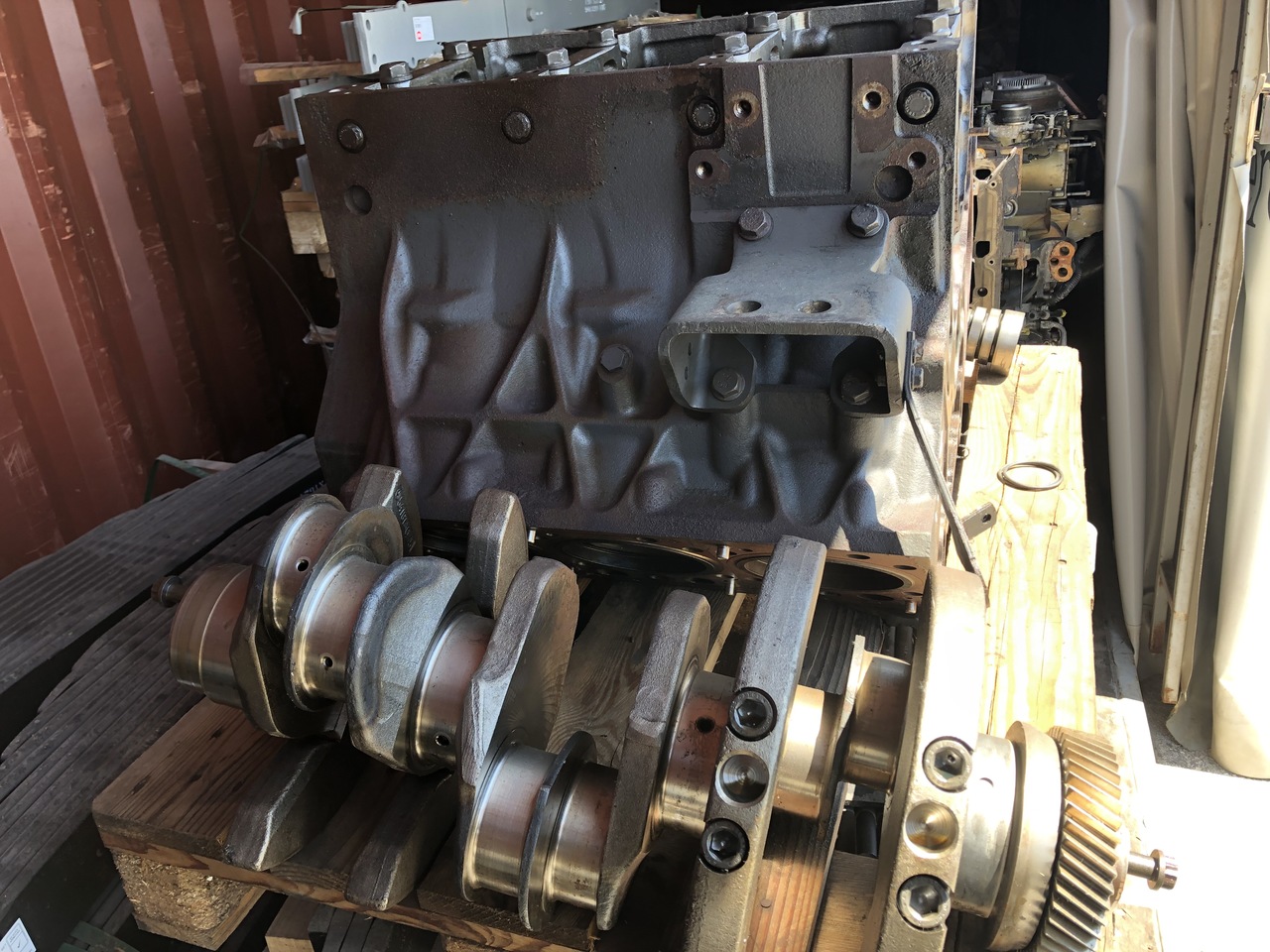 CRANKCASE-CRANKSHAFT ACTROS EURO2-3-4-5 - Sylinderblokk for Lastebil: bilde 2 CRANKCASE-CRANKSHAFT ACTROS EURO2-3-4-5 - Sylinderblokk for Lastebil: bilde 2