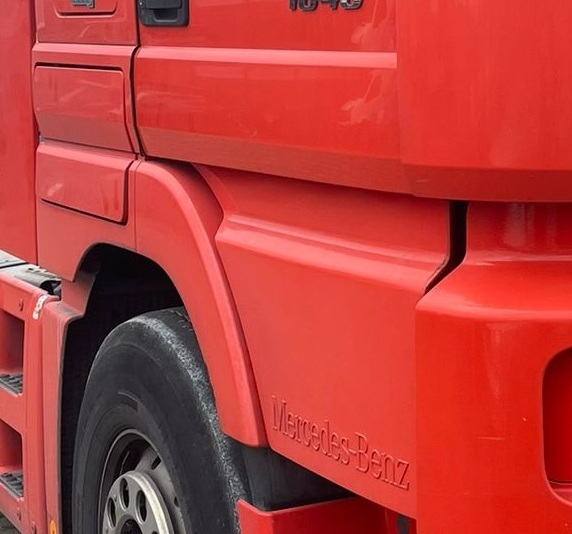 DOOR EXTENSION OUTSIDE-INSIDE LEFT AND RIGHT ACTROS MP3 MEGASPACE - Karosseri og eksteriør for Lastebil: bilde 2 DOOR EXTENSION OUTSIDE-INSIDE LEFT AND RIGHT ACTROS MP3 MEGASPACE - Karosseri og eksteriør for Lastebil: bilde 2