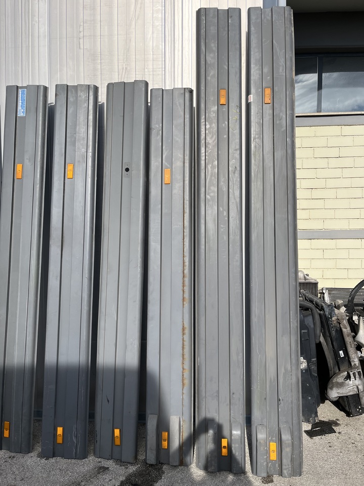 LATERAL UNDERRUN PROTECTION,PROTECTIVE RAIL,SIDE PANELLING, LEFT AND RIGHT MERCEDES-BENZ ATEGO - Aerodynamikk/ Spoiler for Lastebil: bilde 3 LATERAL UNDERRUN PROTECTION,PROTECTIVE RAIL,SIDE PANELLING, LEFT AND RIGHT MERCEDES-BENZ ATEGO - Aerodynamikk/ Spoiler for Lastebil: bilde 3