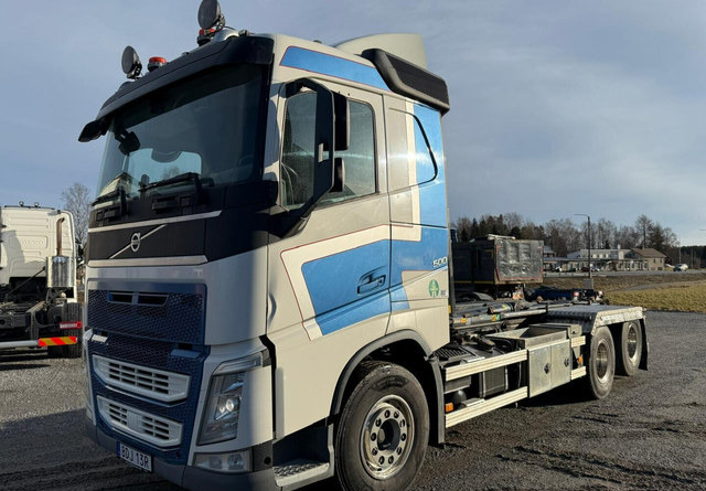 Volvo FH500 koukkuauto vain 493 tkm - Krokbil: bilde 1 Volvo FH500 koukkuauto vain 493 tkm - Krokbil: bilde 1