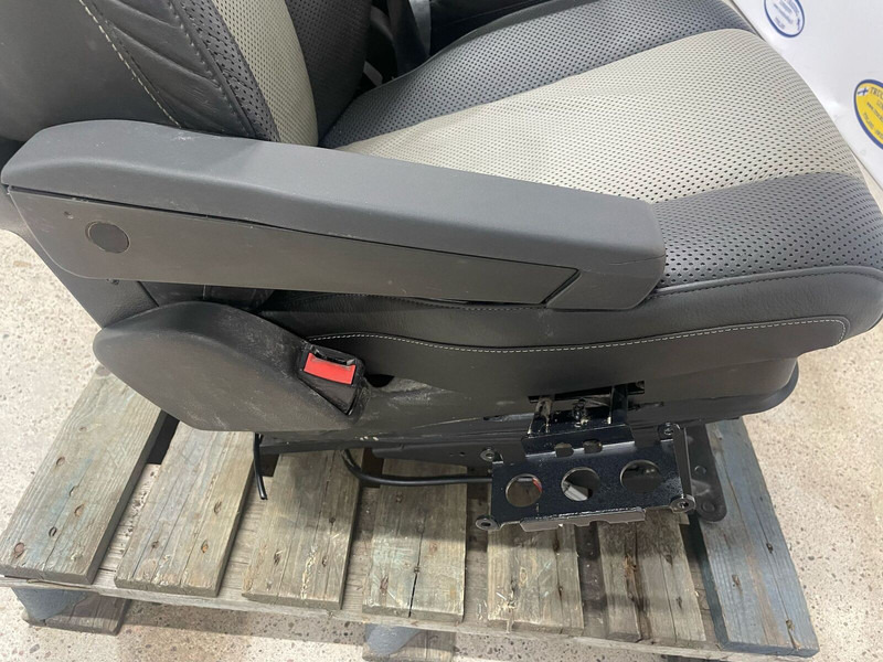 Volvo FM4 - Sete: bilde 5 Volvo FM4 - Sete: bilde 5