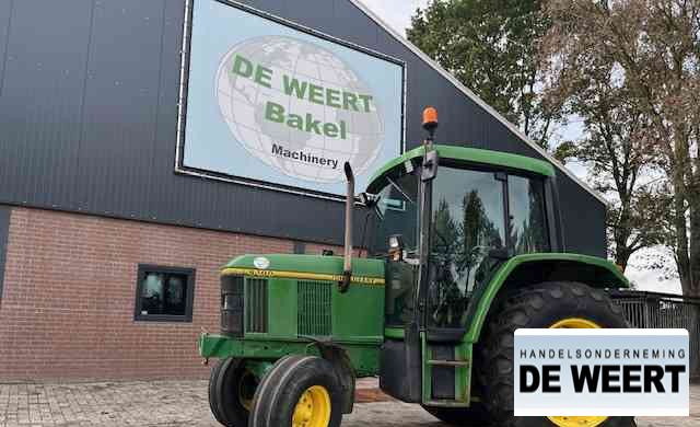 John Deere 6100 - Traktor: bilde 1 John Deere 6100 - Traktor: bilde 1