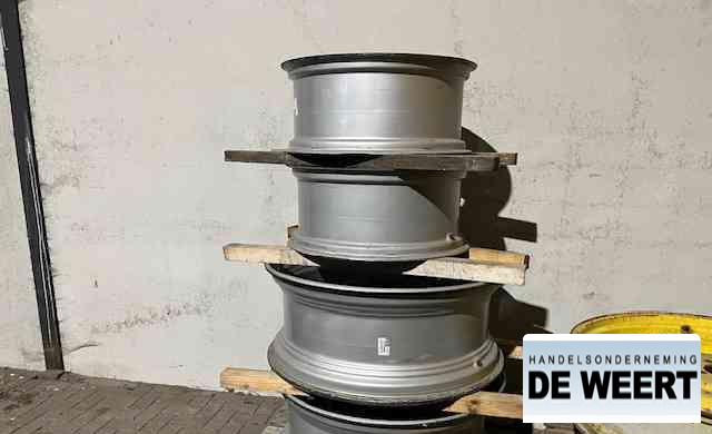 Diversen velgen 38" , voor john deere , case - Dekk og felger for Landbruksteknikk: bilde 1 Diversen velgen 38" , voor john deere , case - Dekk og felger for Landbruksteknikk: bilde 1