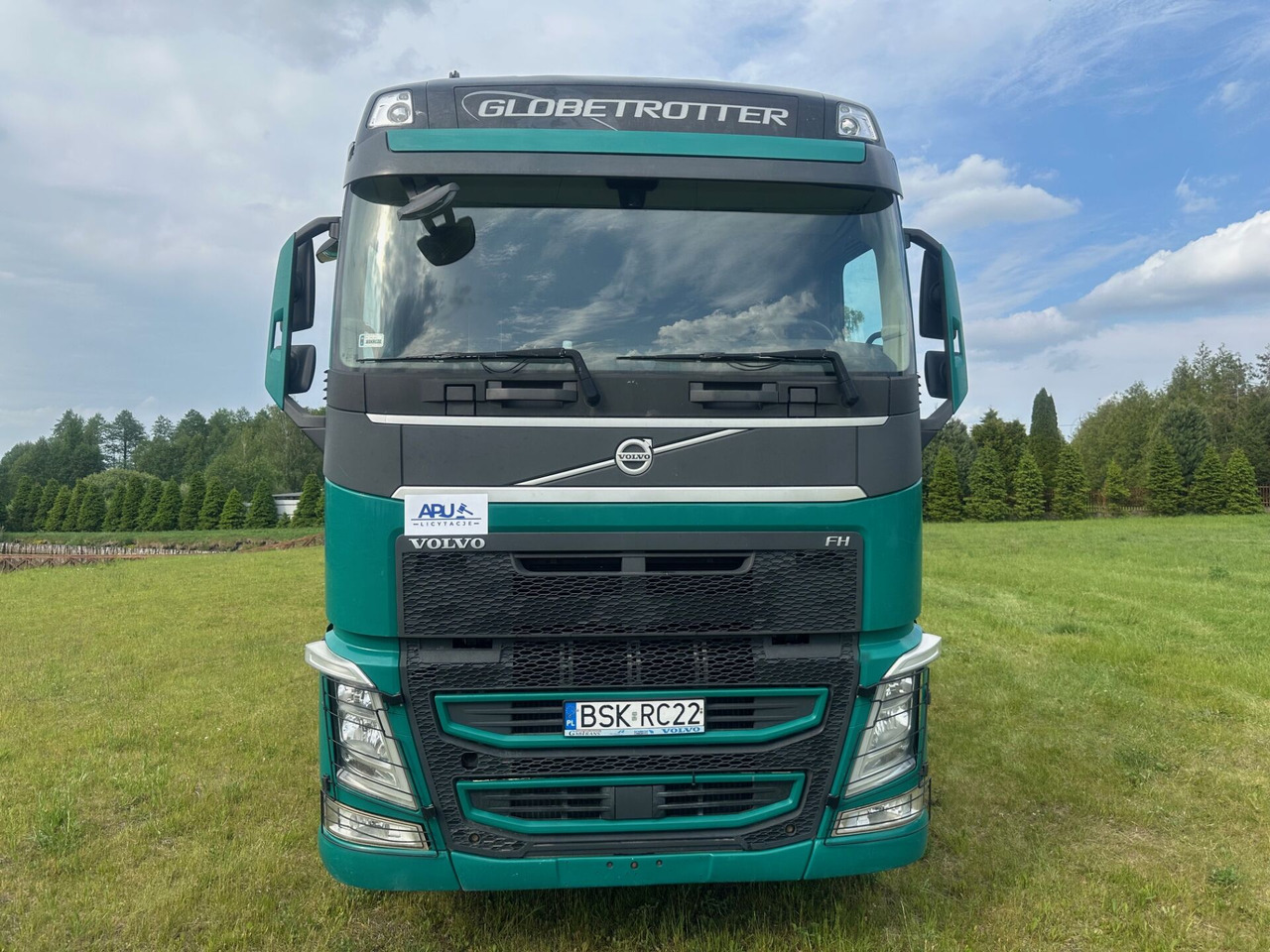 VOLVO FH500 do przewozu drewna - Tømmerbil, Kranbil: bilde 3 VOLVO FH500 do przewozu drewna - Tømmerbil, Kranbil: bilde 3