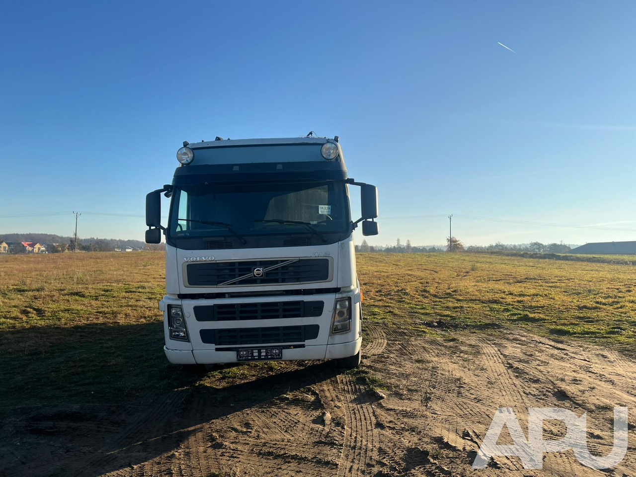 Volvo FM12 - Planbil, Kranbil: bilde 2 Volvo FM12 - Planbil, Kranbil: bilde 2