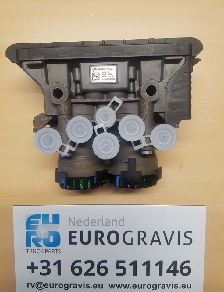 81521066069 EBS VALVE 2-WAY KNORR BREMSE MAN TGS BASIC 6x2 - Bremseventil for Lastebil: bilde 1 81521066069 EBS VALVE 2-WAY KNORR BREMSE MAN TGS BASIC 6x2 - Bremseventil for Lastebil: bilde 1