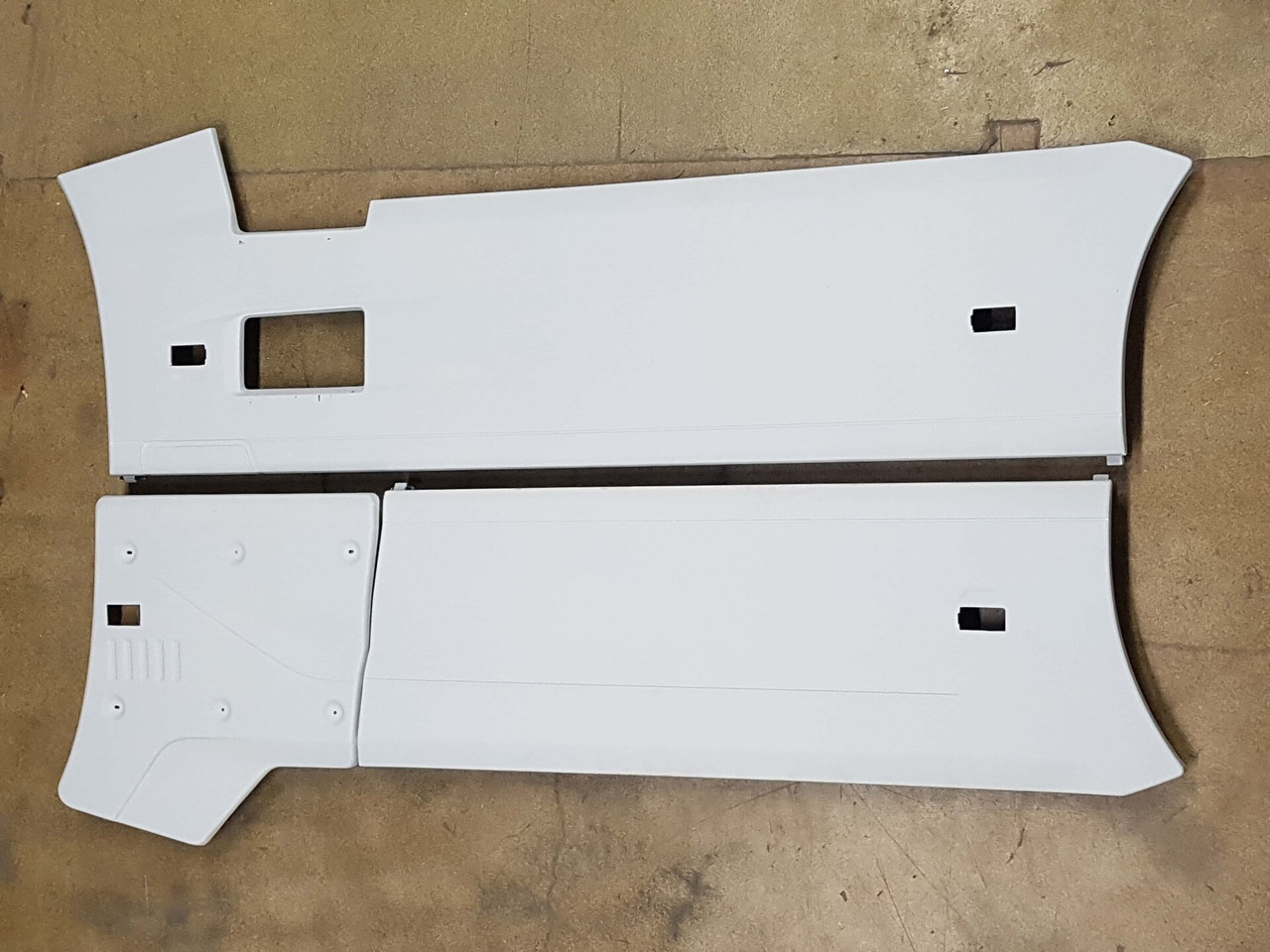 RENAULT T-RANGE SIDE SCIRT SET WB 3800 NOT PAINTED 000091 - Ramme/ Chassis for Lastebil: bilde 4 RENAULT T-RANGE SIDE SCIRT SET WB 3800 NOT PAINTED 000091 - Ramme/ Chassis for Lastebil: bilde 4
