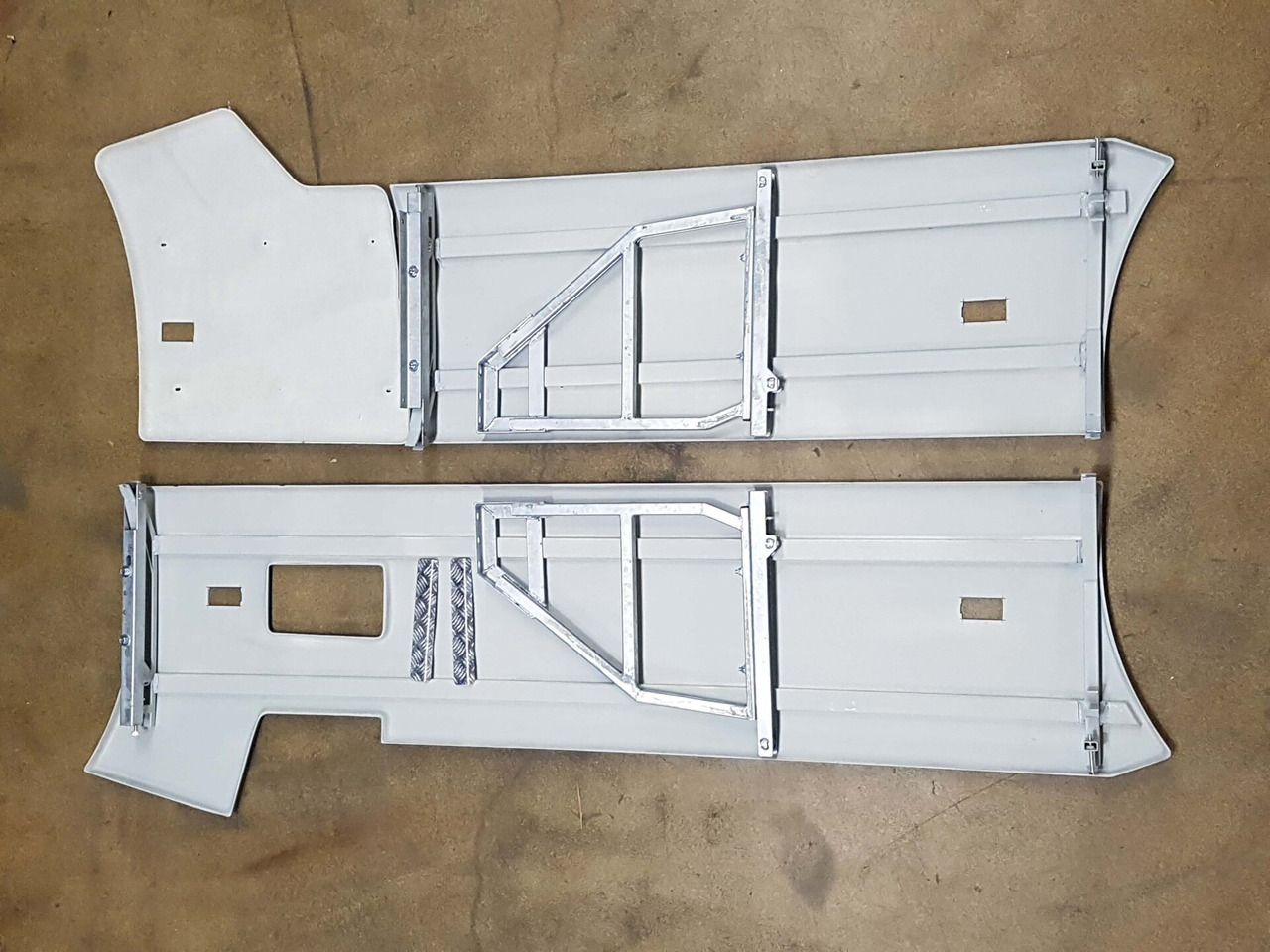RENAULT T-RANGE SIDE SCIRT SET WB 3800 NOT PAINTED 000091 - Ramme/ Chassis for Lastebil: bilde 5 RENAULT T-RANGE SIDE SCIRT SET WB 3800 NOT PAINTED 000091 - Ramme/ Chassis for Lastebil: bilde 5