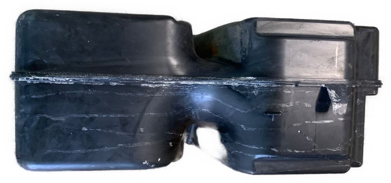 SC ADBLUE / REDUCTANT TANK 105 DM³ 2393232U - AdBlue tank for Lastebil: bilde 5 SC ADBLUE / REDUCTANT TANK 105 DM³ 2393232U - AdBlue tank for Lastebil: bilde 5