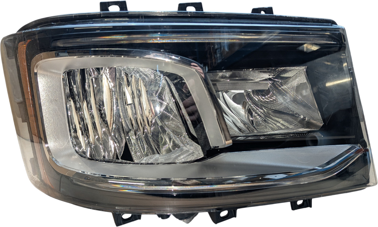 SCANIA NGS LED KOPLAMP RECHTS NEW HELLA 2674391H - Frontlys for Lastebil: bilde 1 SCANIA NGS LED KOPLAMP RECHTS NEW HELLA 2674391H - Frontlys for Lastebil: bilde 1
