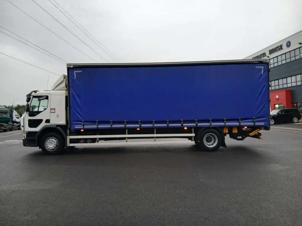 2020 Renault D18 Wide Curtainsider - Kapellbil: bilde 4 2020 Renault D18 Wide Curtainsider - Kapellbil: bilde 4