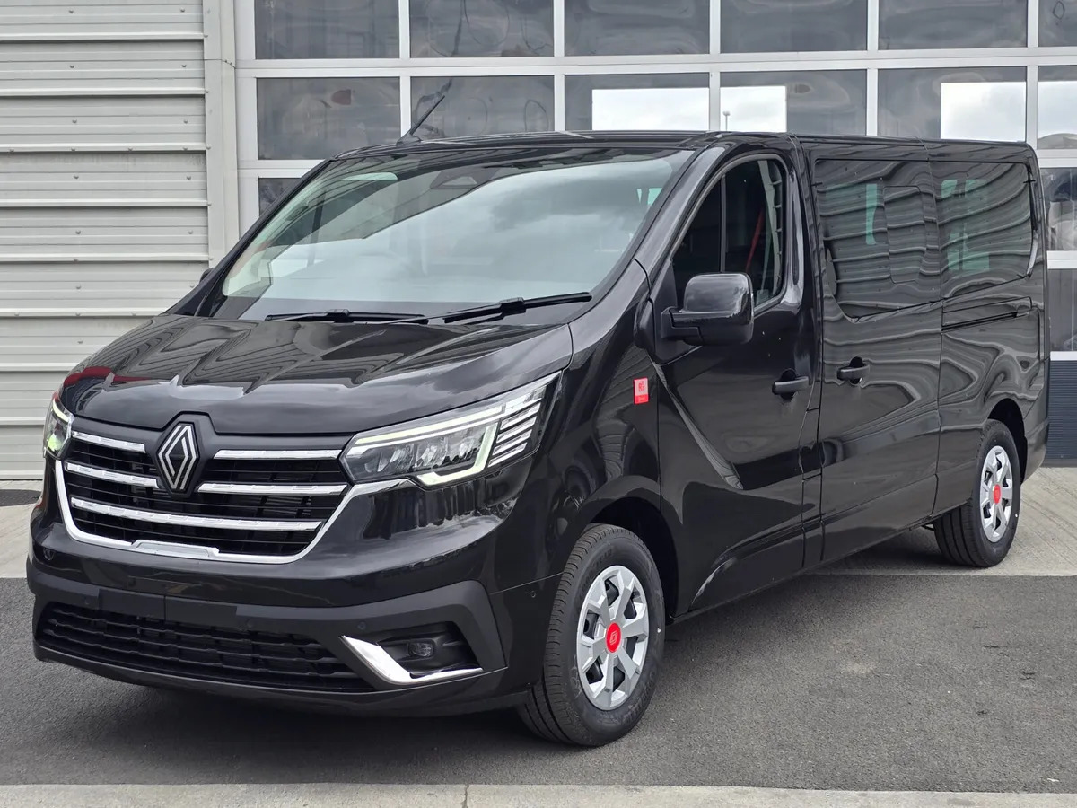 2025 Renault Trafic Combi 170BHP Auto - Varebil med dobbelt førerhus: bilde 2 2025 Renault Trafic Combi 170BHP Auto - Varebil med dobbelt førerhus: bilde 2