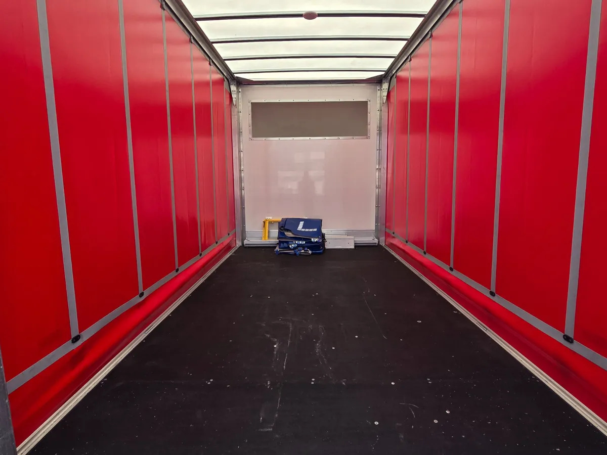 NEW Renault Master Red Edition Curtain Side - Varebil med kapell: bilde 5 NEW Renault Master Red Edition Curtain Side - Varebil med kapell: bilde 5