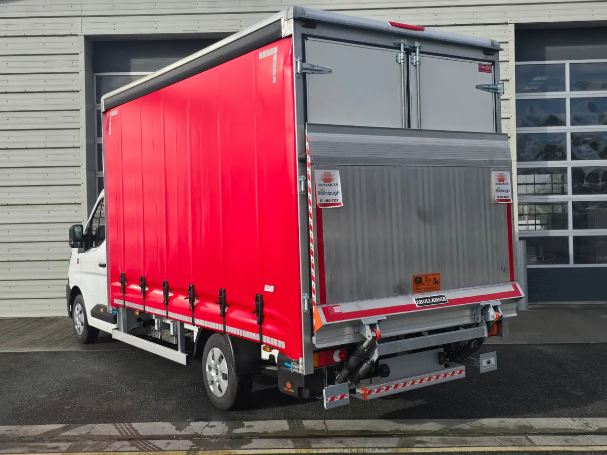 NEW Renault Master Red Edition Curtain Side - Varebil med kapell: bilde 2 NEW Renault Master Red Edition Curtain Side - Varebil med kapell: bilde 2