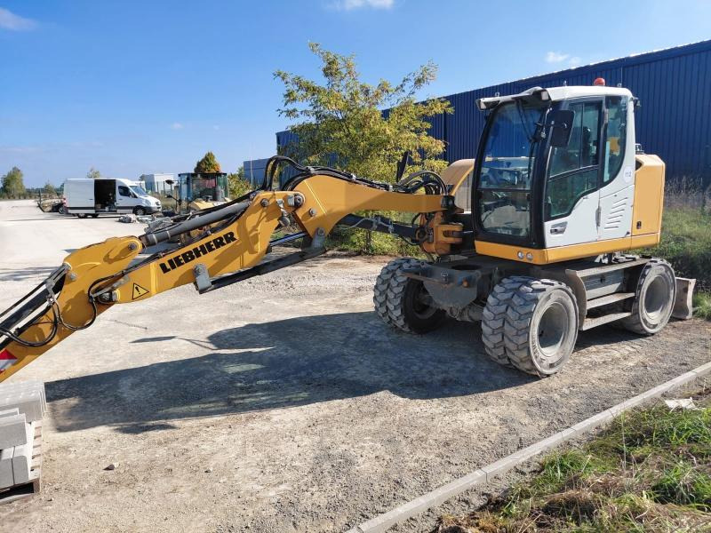 Liebherr A910 A910 - Hjulgraver: bilde 1 Liebherr A910 A910 - Hjulgraver: bilde 1