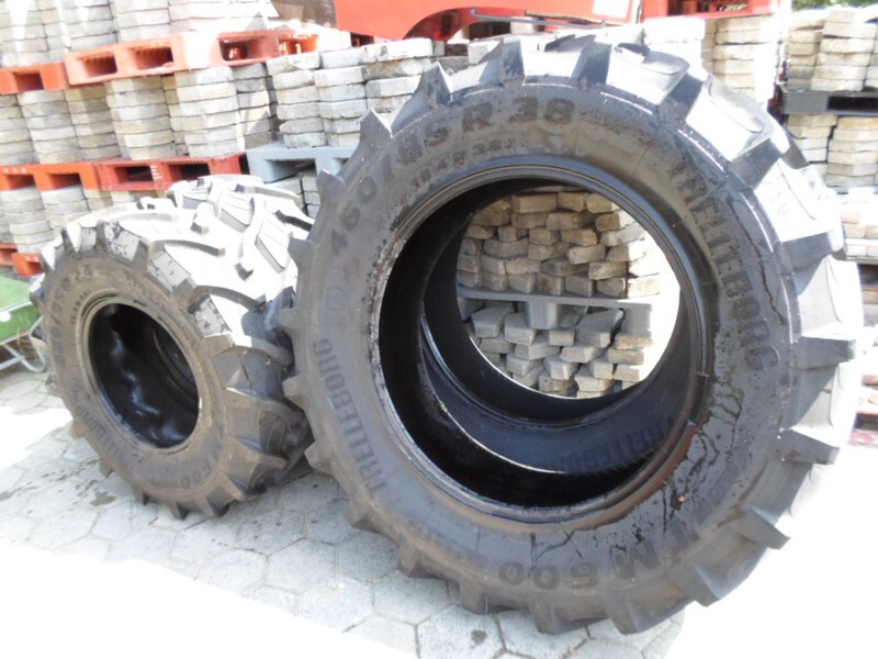 Banden Trelleborg Banden 420/85R24 & 460/85R38 - Dekk for Landbruksteknikk: bilde 1 Banden Trelleborg Banden 420/85R24 & 460/85R38 - Dekk for Landbruksteknikk: bilde 1