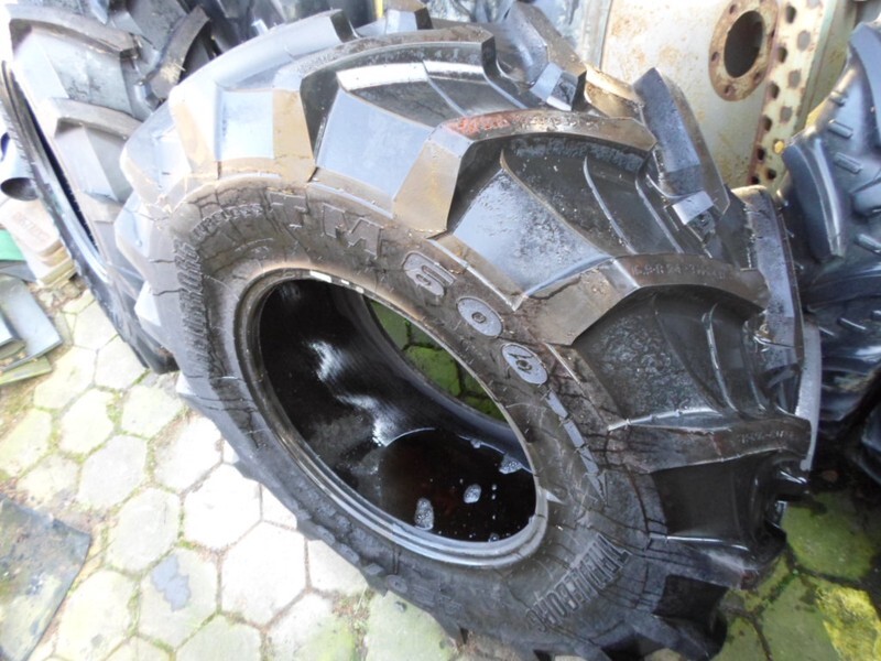 Banden Trelleborg banden 420/85R24 / 16.9R24 TM 700 - Dekk for Landbruksteknikk: bilde 2 Banden Trelleborg banden 420/85R24 / 16.9R24 TM 700 - Dekk for Landbruksteknikk: bilde 2