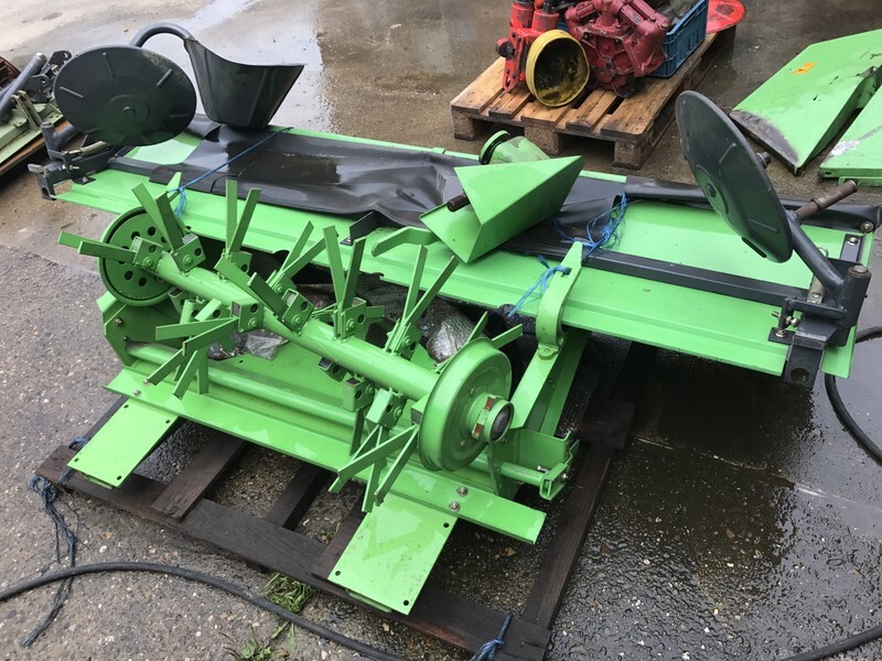 Deutz-Fahr TC 25 kneuzer - Slåmaskin: bilde 1 Deutz-Fahr TC 25 kneuzer - Slåmaskin: bilde 1