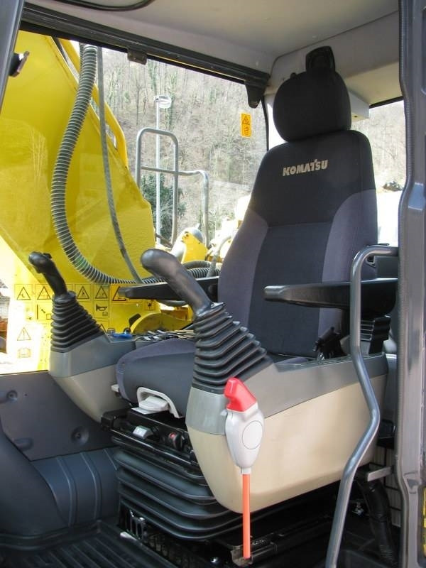 Beltegraver Komatsu PC 240 NLC-10 TOP stroj: bilde 21