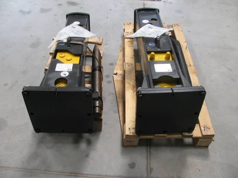 Mustang HM250 teža 255kg in 266kg NOVO  - Hydraulisk hammer for Bygg og anlegg: bilde 2 Mustang HM250 teža 255kg in 266kg NOVO  - Hydraulisk hammer for Bygg og anlegg: bilde 2