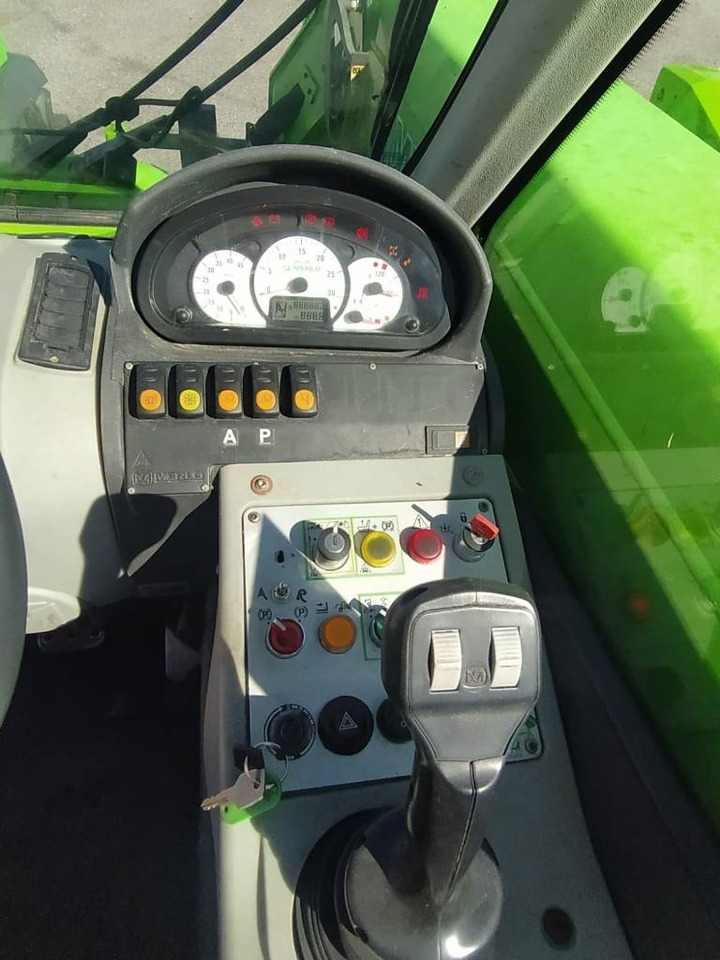 Merlo 32.6 - Teleskoplastere: bilde 5 Merlo 32.6 - Teleskoplastere: bilde 5