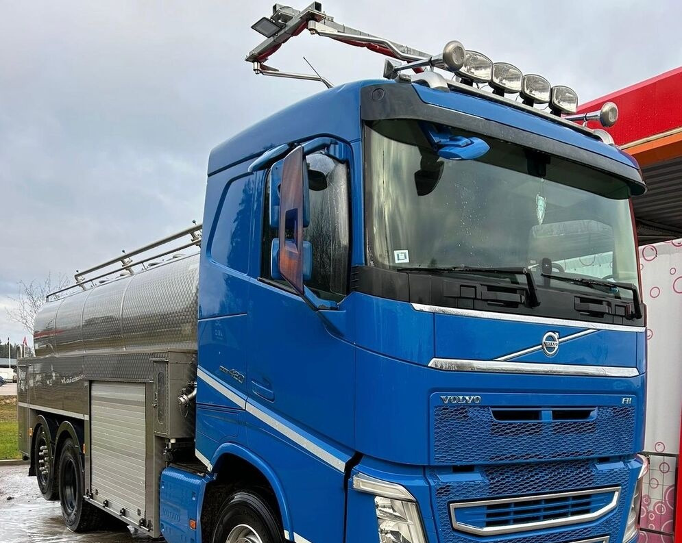 Volvo FH 420 - Tankbil: bilde 1 Volvo FH 420 - Tankbil: bilde 1
