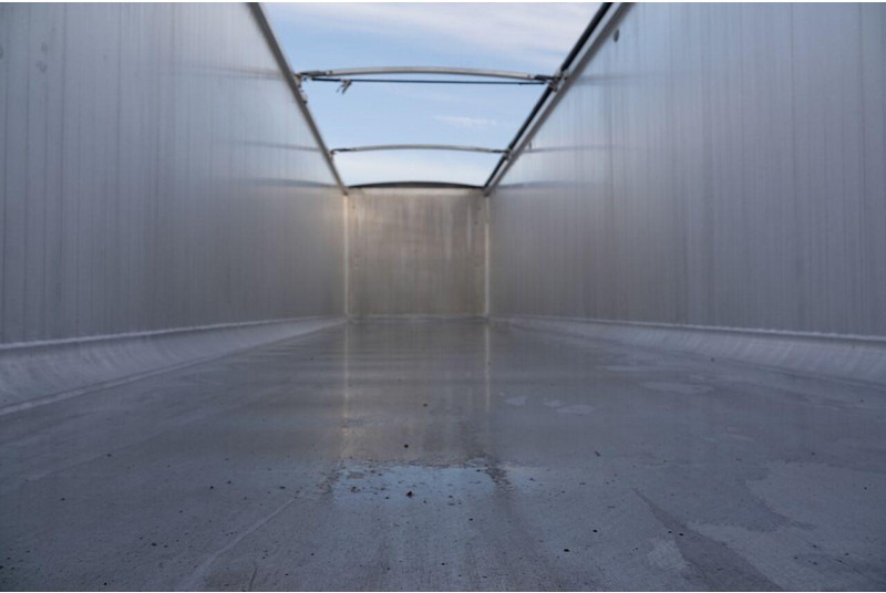 Leie Benalu WYWROTKA 62 m3 / WAGA : 5900 KG / 2021 ROK Benalu WYWROTKA 62 m3 / WAGA : 5900 KG / 2021 ROK: bilde 19