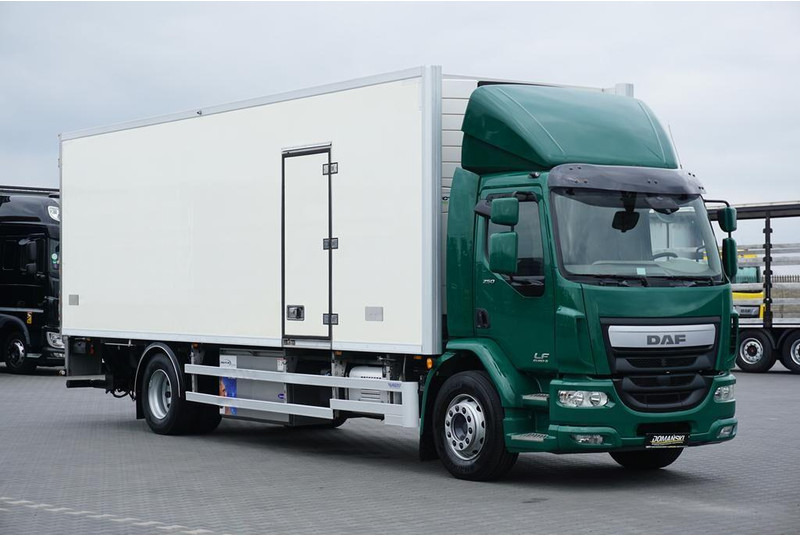 DAF LF / 250 / EURO 6 / CHŁODNIA + WINDA / MULTITEMPERATURA - Lastebil med kjøl: bilde 1 DAF LF / 250 / EURO 6 / CHŁODNIA + WINDA / MULTITEMPERATURA - Lastebil med kjøl: bilde 1