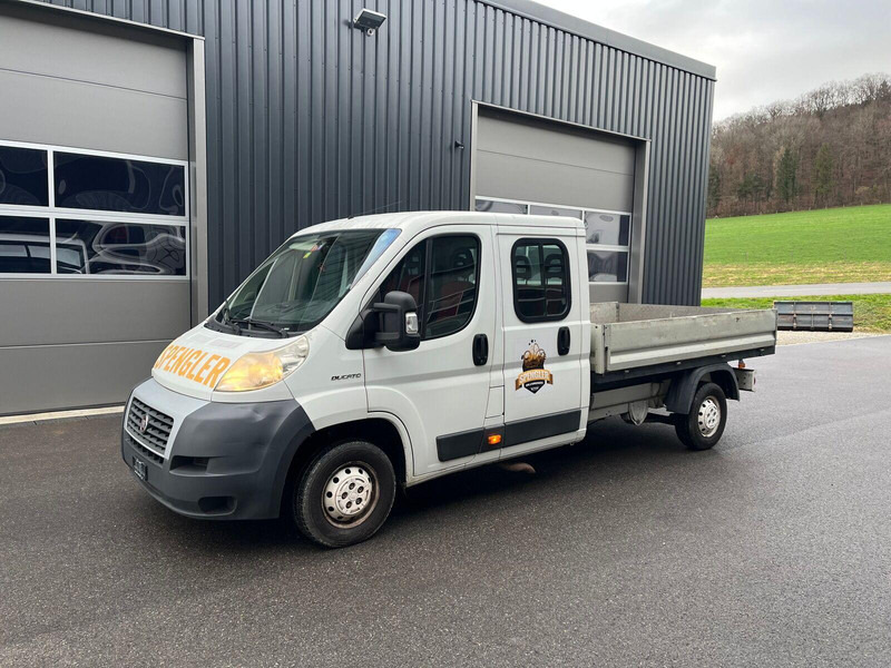 Fiat Ducato 2.3 Doka platós - Varebil med plan, Varebil med dobbelt førerhus: bilde 2 Fiat Ducato 2.3 Doka platós - Varebil med plan, Varebil med dobbelt førerhus: bilde 2
