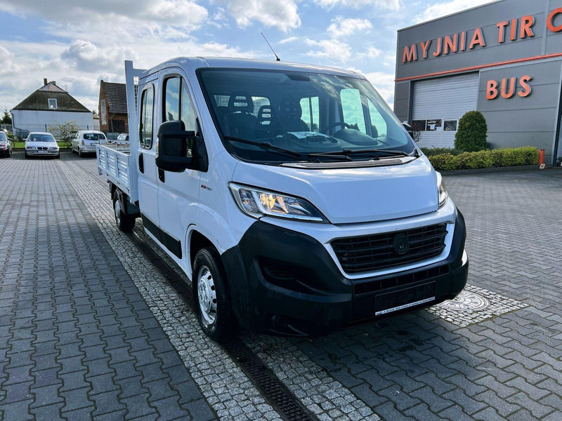 Fiat Ducato Brygadówka Doka 7-miejsc + Skrzynia - Varebil med plan, Varebil med dobbelt førerhus: bilde 5 Fiat Ducato Brygadówka Doka 7-miejsc + Skrzynia - Varebil med plan, Varebil med dobbelt førerhus: bilde 5