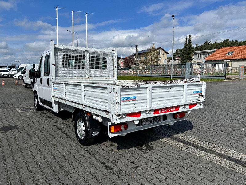 Fiat Ducato Brygadówka Doka 7-miejsc + Skrzynia - Varebil med plan, Varebil med dobbelt førerhus: bilde 3 Fiat Ducato Brygadówka Doka 7-miejsc + Skrzynia - Varebil med plan, Varebil med dobbelt førerhus: bilde 3