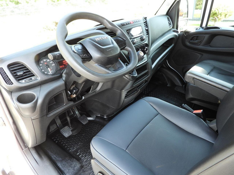 Iveco DAILY 35C16 WYWROTKA PODWÓJNA KABINA DOKA 6 MIEJSC BLIŹNIACZE KO - Varebil med tipp: bilde 2 Iveco DAILY 35C16 WYWROTKA PODWÓJNA KABINA DOKA 6 MIEJSC BLIŹNIACZE KO - Varebil med tipp: bilde 2