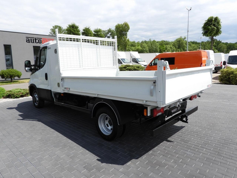 Varebil med tipp Iveco DAILY 35C16 WYWROTKA TEMPOMAT BLIŹNIACZE KOŁA KLIMATYZACJA  160K: bilde 9 Varebil med tipp Iveco DAILY 35C16 WYWROTKA TEMPOMAT BLIŹNIACZE KOŁA KLIMATYZACJA  160K: bilde 9