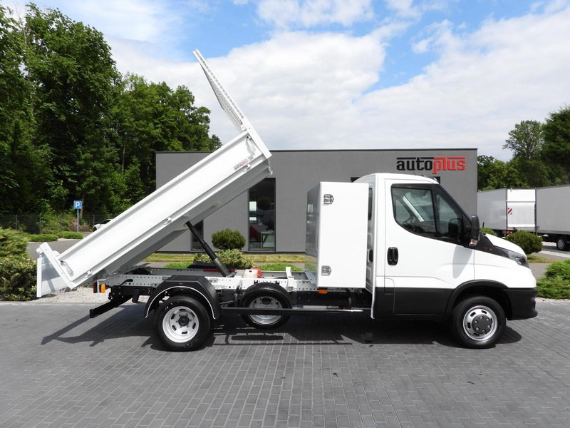 Varebil med tipp Iveco DAILY 35C16 WYWROTKA TEMPOMAT BLIŹNIACZE KOŁA KLIMATYZACJA  160K: bilde 7 Varebil med tipp Iveco DAILY 35C16 WYWROTKA TEMPOMAT BLIŹNIACZE KOŁA KLIMATYZACJA  160K: bilde 7