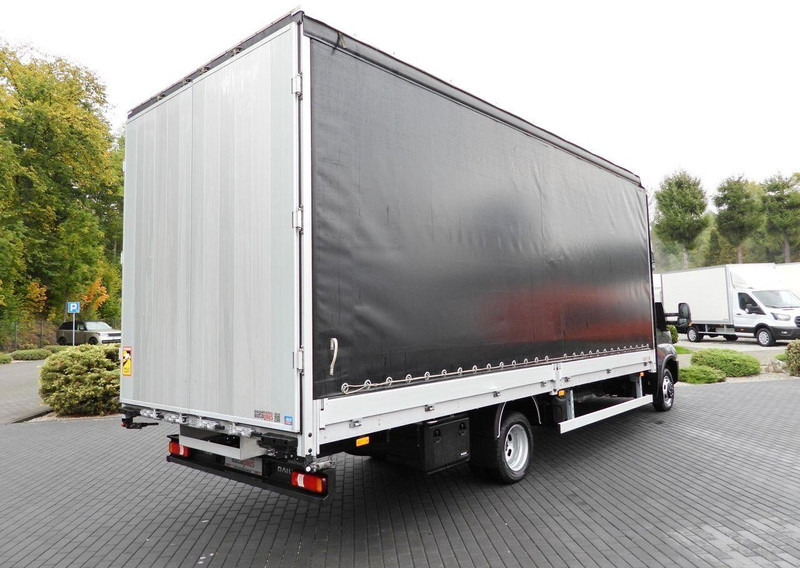 Iveco DAILY 50C18 PLANDEKA 14 PALET WEBASTO TEMPOMAT PNEUMATYKA BLIŹNI - Varebil med kapell: bilde 3 Iveco DAILY 50C18 PLANDEKA 14 PALET WEBASTO TEMPOMAT PNEUMATYKA BLIŹNI - Varebil med kapell: bilde 3
