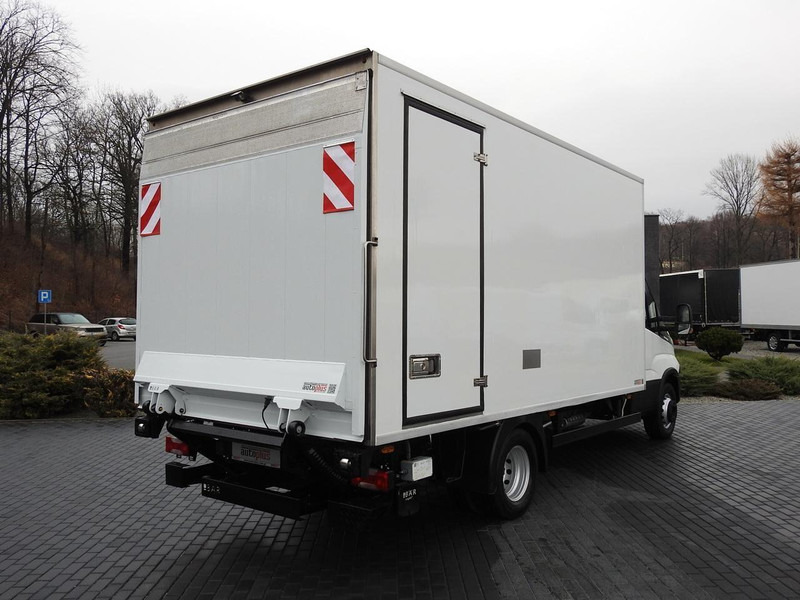 Iveco DAILY 70C17 CHŁODNIA 0*C WINDA 9 PALET ZASILANIE 230V TEMPOMAT K - Kjølebil: bilde 3 Iveco DAILY 70C17 CHŁODNIA 0*C WINDA 9 PALET ZASILANIE 230V TEMPOMAT K - Kjølebil: bilde 3