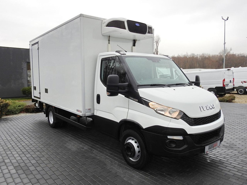 Iveco DAILY 70C17 CHŁODNIA 0*C WINDA 9 PALET ZASILANIE 230V TEMPOMAT K - Kjølebil: bilde 4 Iveco DAILY 70C17 CHŁODNIA 0*C WINDA 9 PALET ZASILANIE 230V TEMPOMAT K - Kjølebil: bilde 4