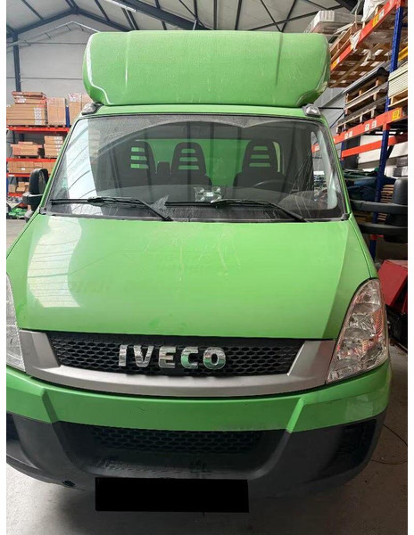 Iveco Daily 40-50C35 - BE Tractor + 3 way tipper semi-trailer - BE trekkvogn: bilde 4 Iveco Daily 40-50C35 - BE Tractor + 3 way tipper semi-trailer - BE trekkvogn: bilde 4